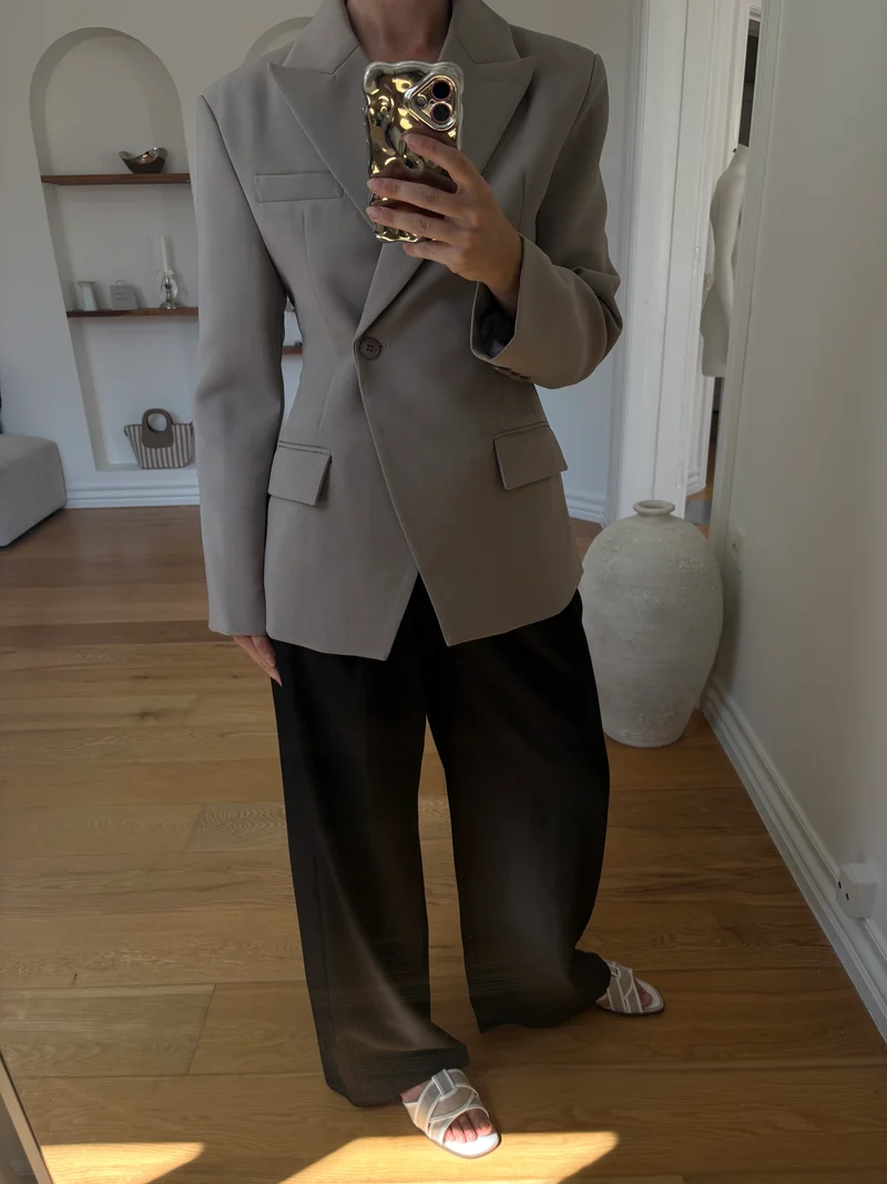 Elena blazer lysebrun