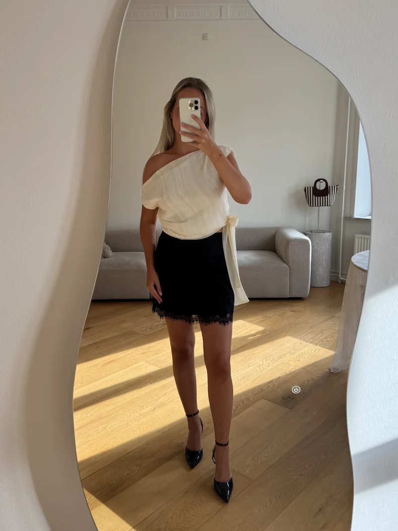 Samira nederdel sort