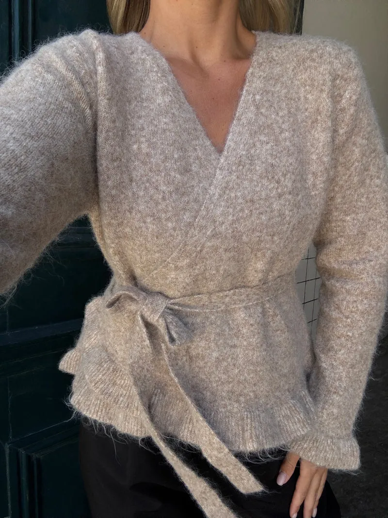 Marika cardigan lysebrun