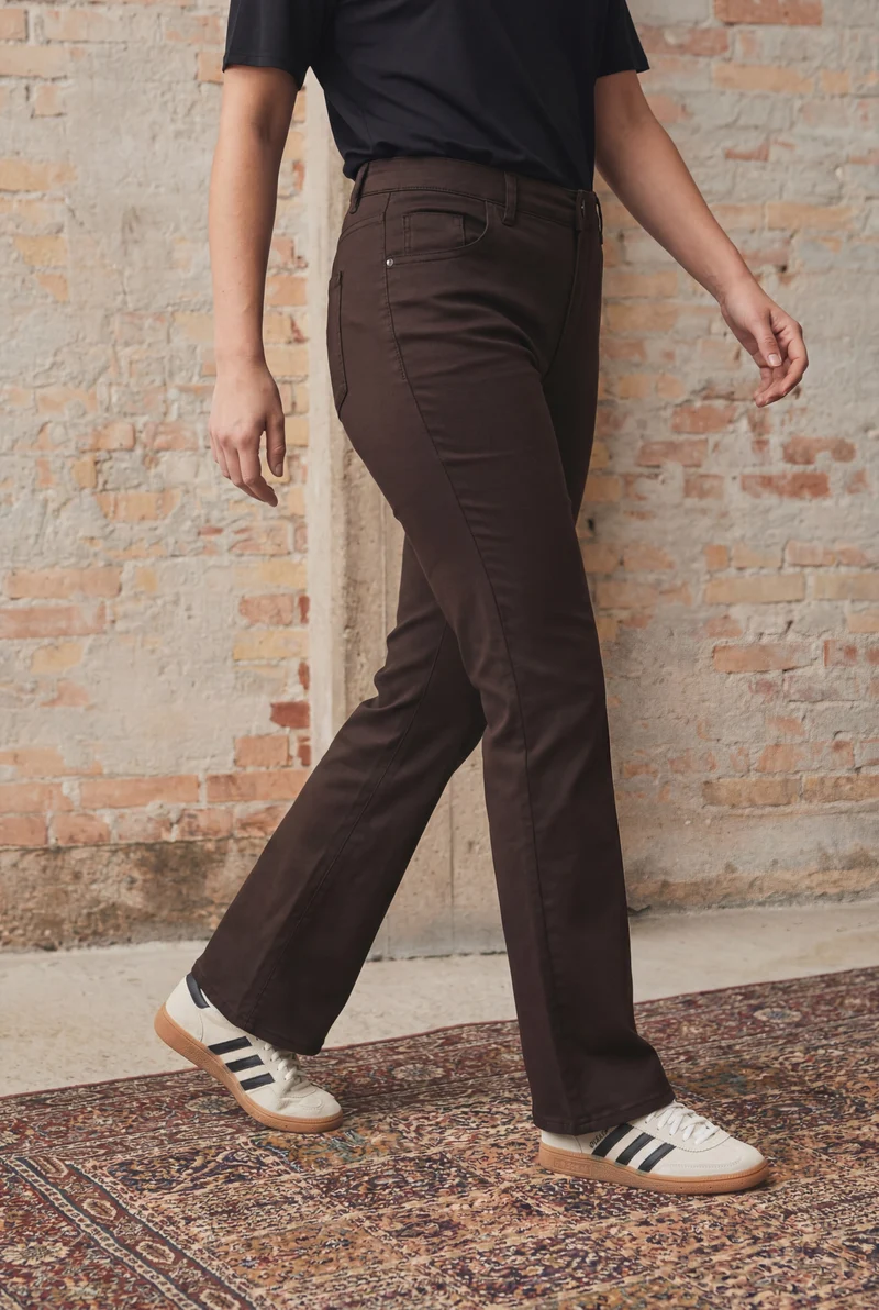 Isay Flare Coated Pant - Dark brown