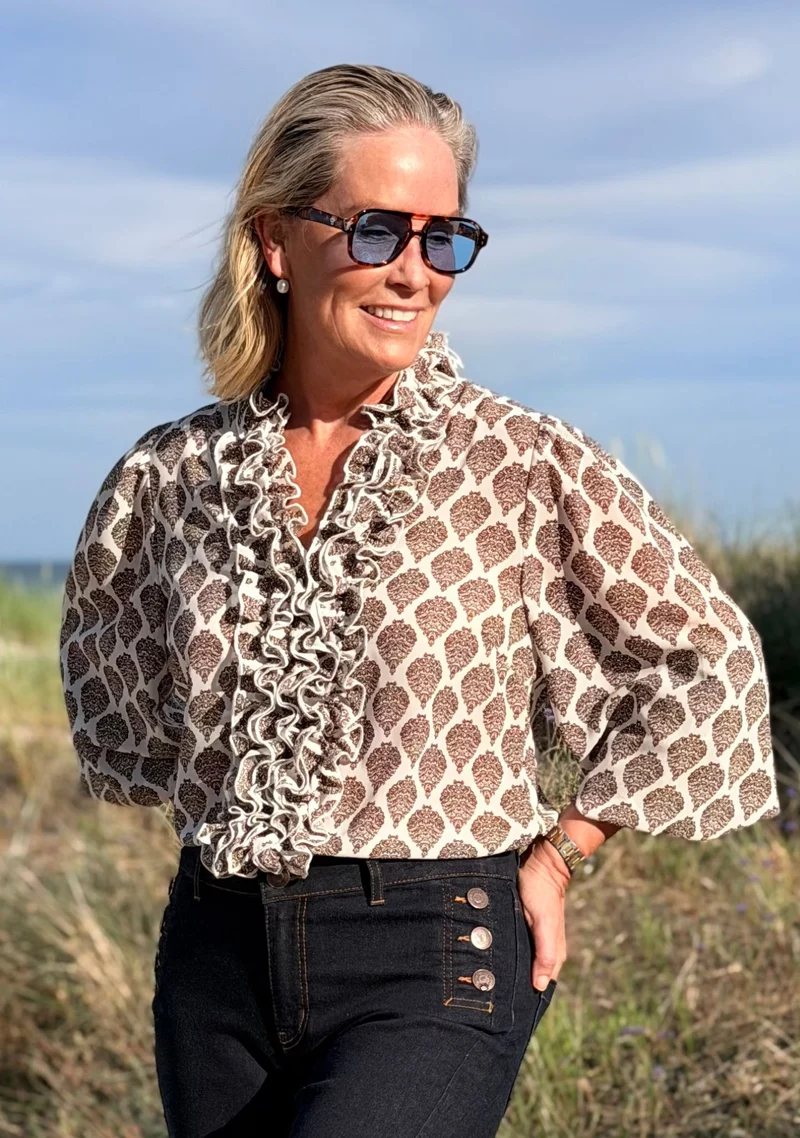 Vibse Ruffle Blouse - Heritage Damask
