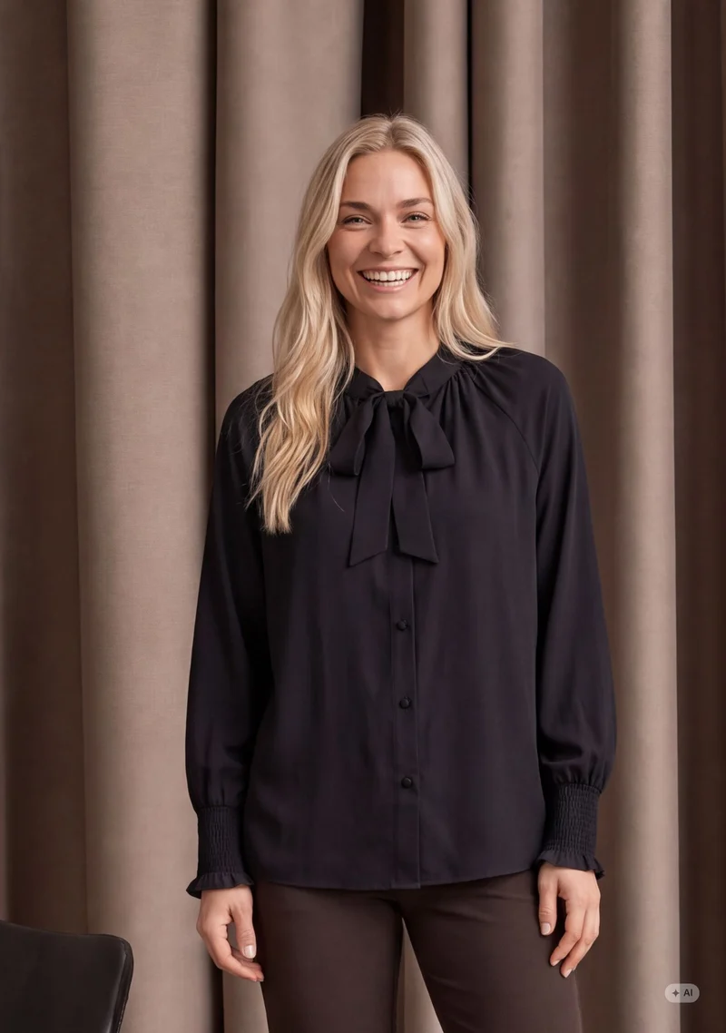 Konnie Deco Shirt - Black