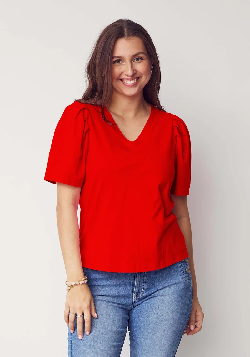 Tinni V-Neck T-Shirt - Fresh Red
