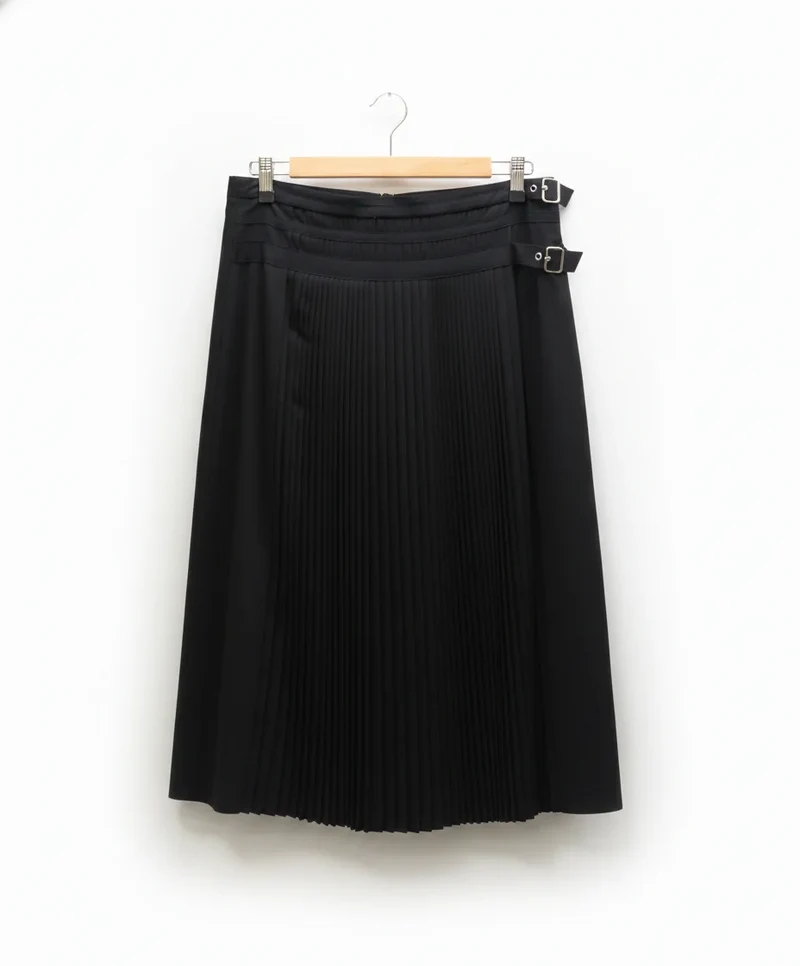 Gerry Weber svart plisserad midikjol