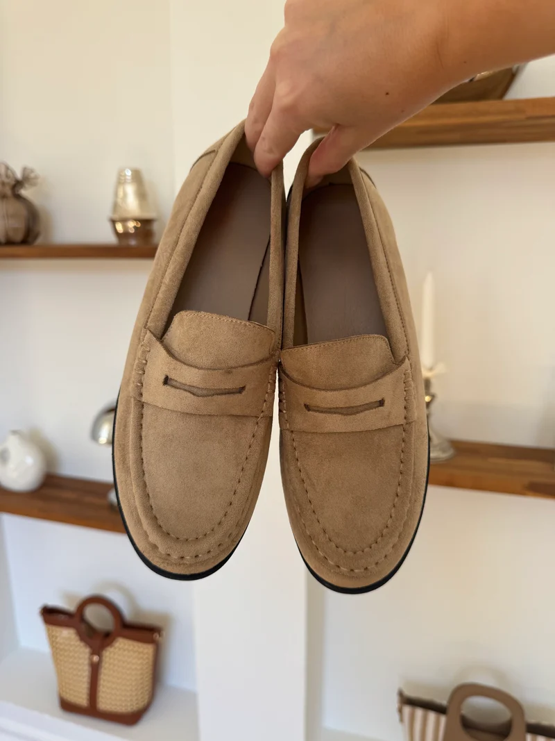 Tiana loafers beige