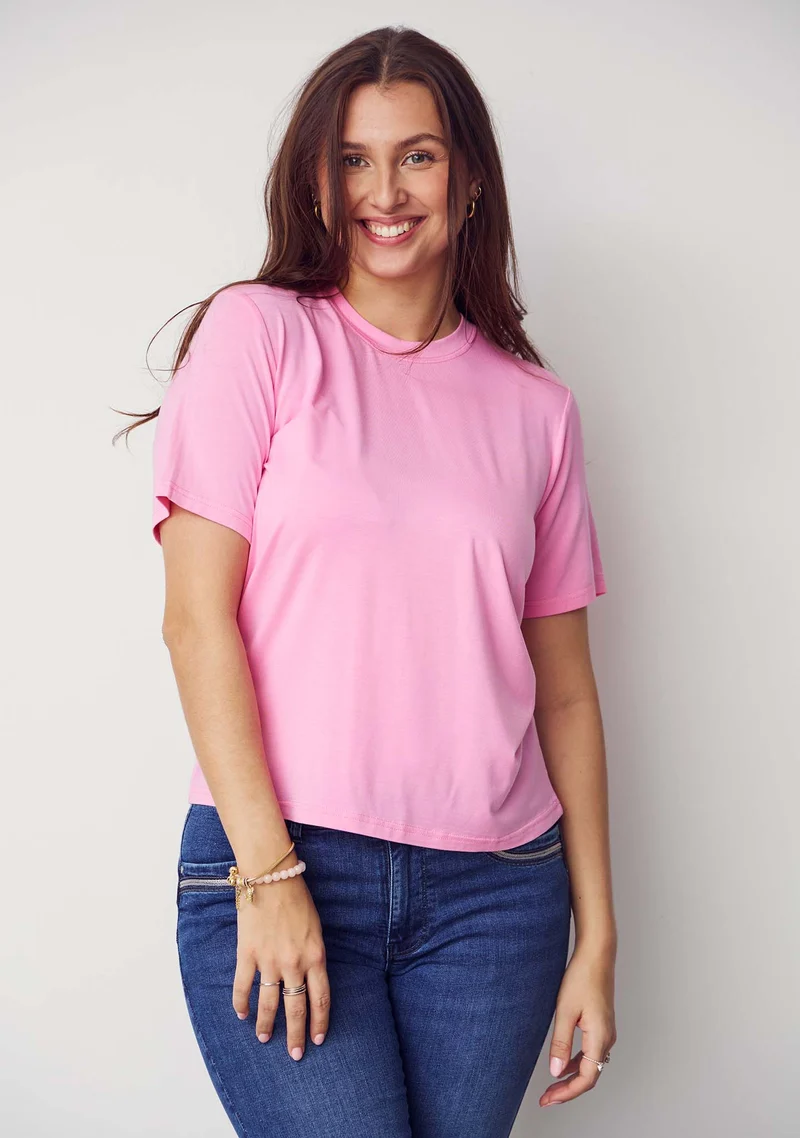 Gritt O-Neck T-Shirt - Hot pink