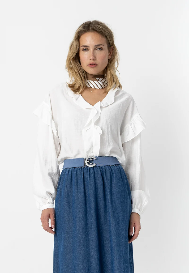 BLUS MED LÅNGA ÄRMAR OCH VOLANGER - Off White
