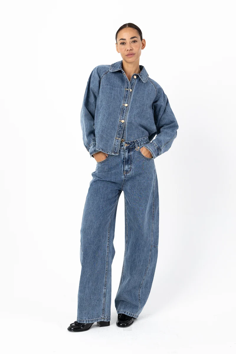 CAMPUS CRUSH LOOK 1