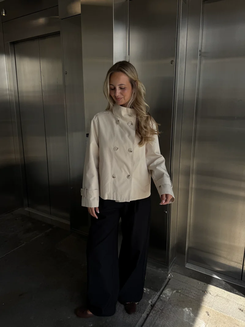 Elina trenchcoat beige