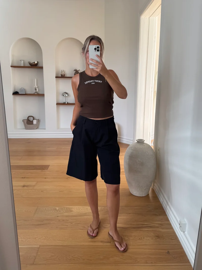 Hailey shorts sort