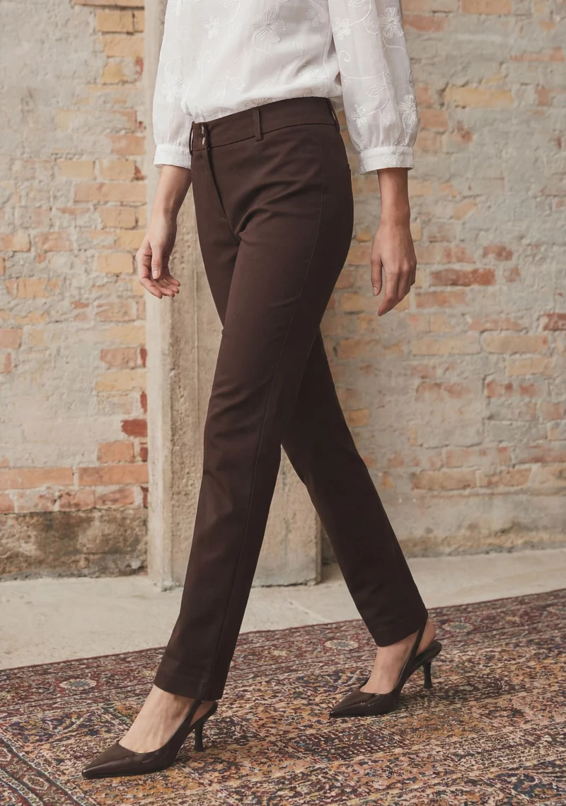 Isay Chino Pant - Dark Brown LONG