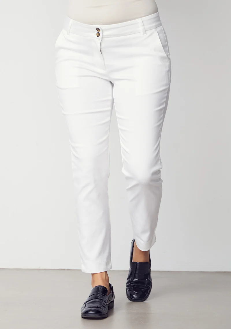 Isay Chino Pant - White