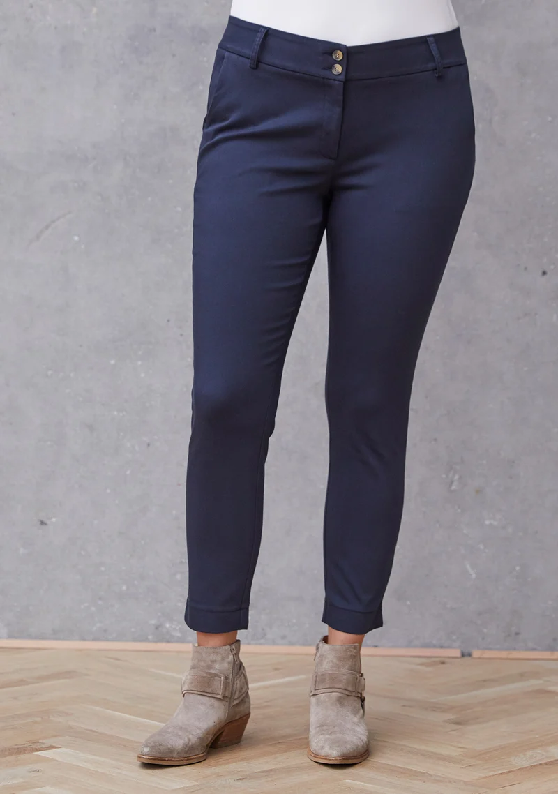 Isay Chino Pant - Navy