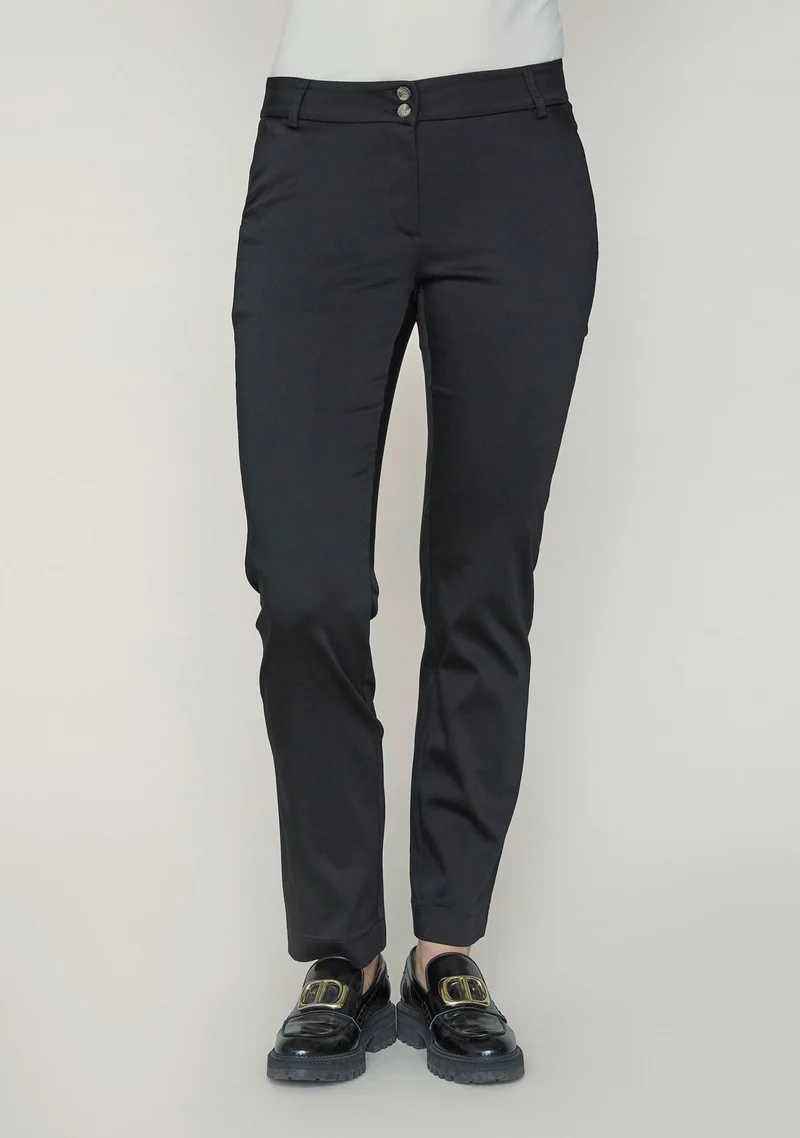 Isay Classic Pant - Black