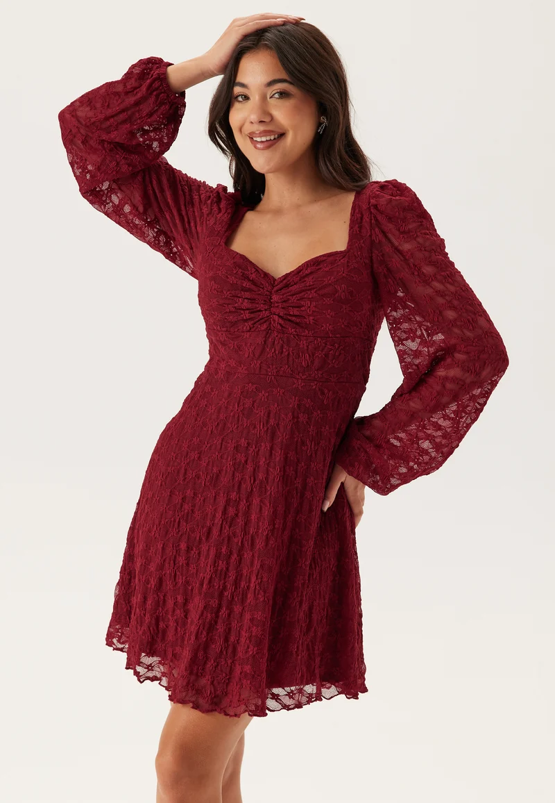 Sweetheart Short Lace Dress