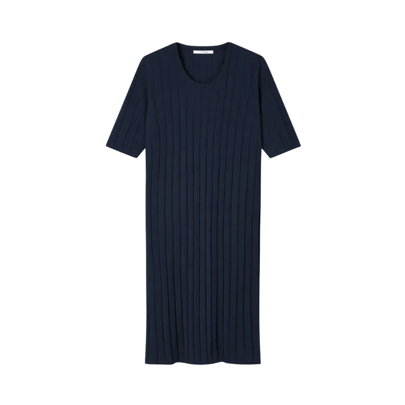Mae - Navy