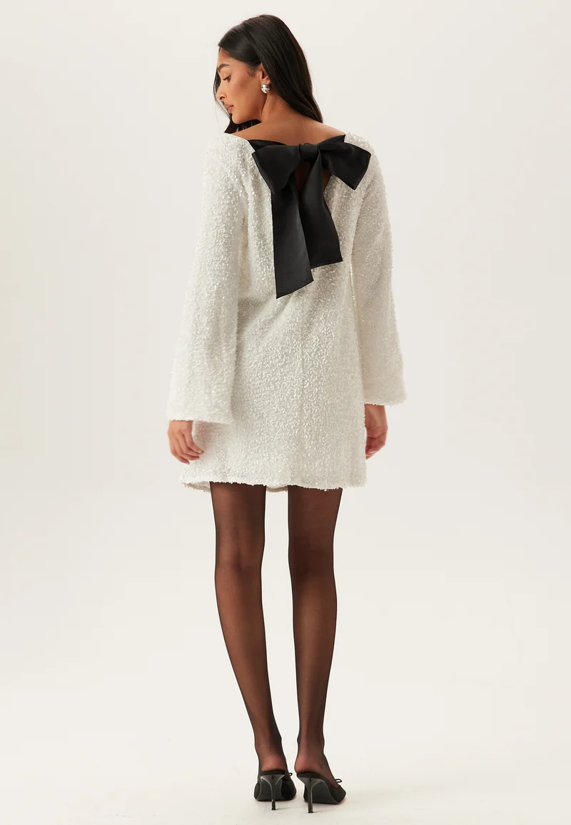 Vmetta Ls Boatneck Short Bow D