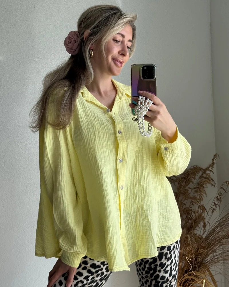 Sophie | Avslappnad Loose Fit Blus i Pastellgul för Dam
