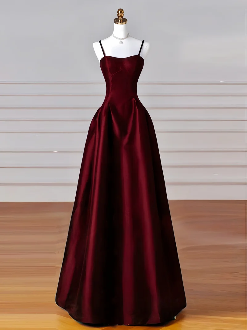 Elegant A-linjeformad Satin Vinröd Lång Balklänning