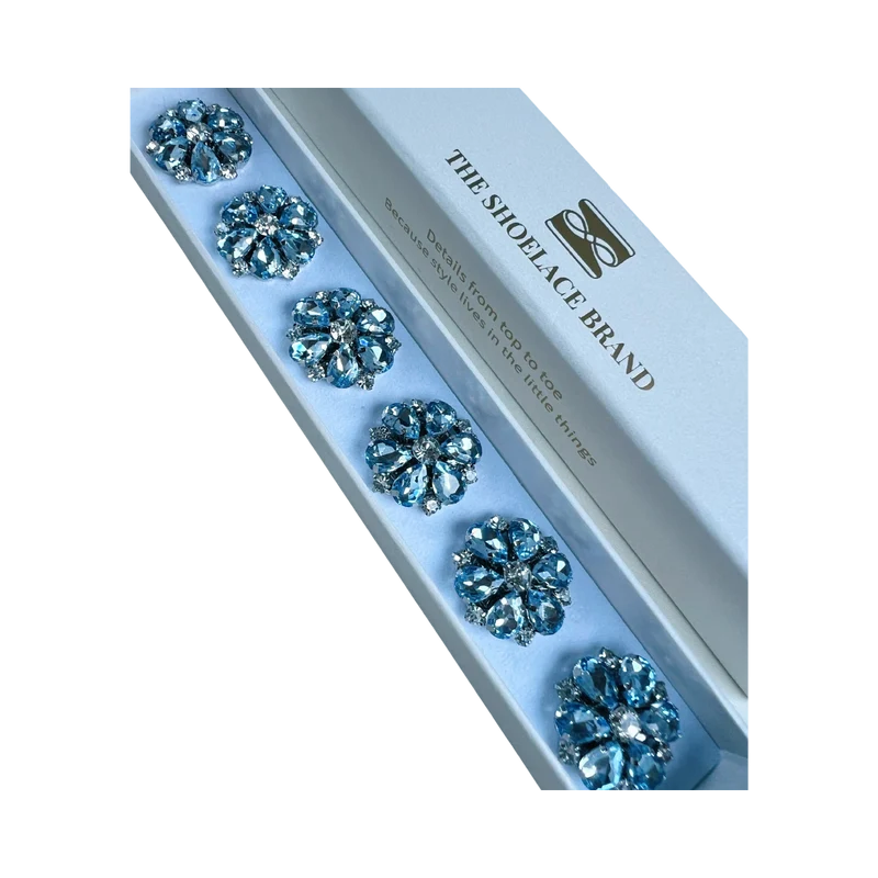 Hollie Styck - Light Blue & White Flower