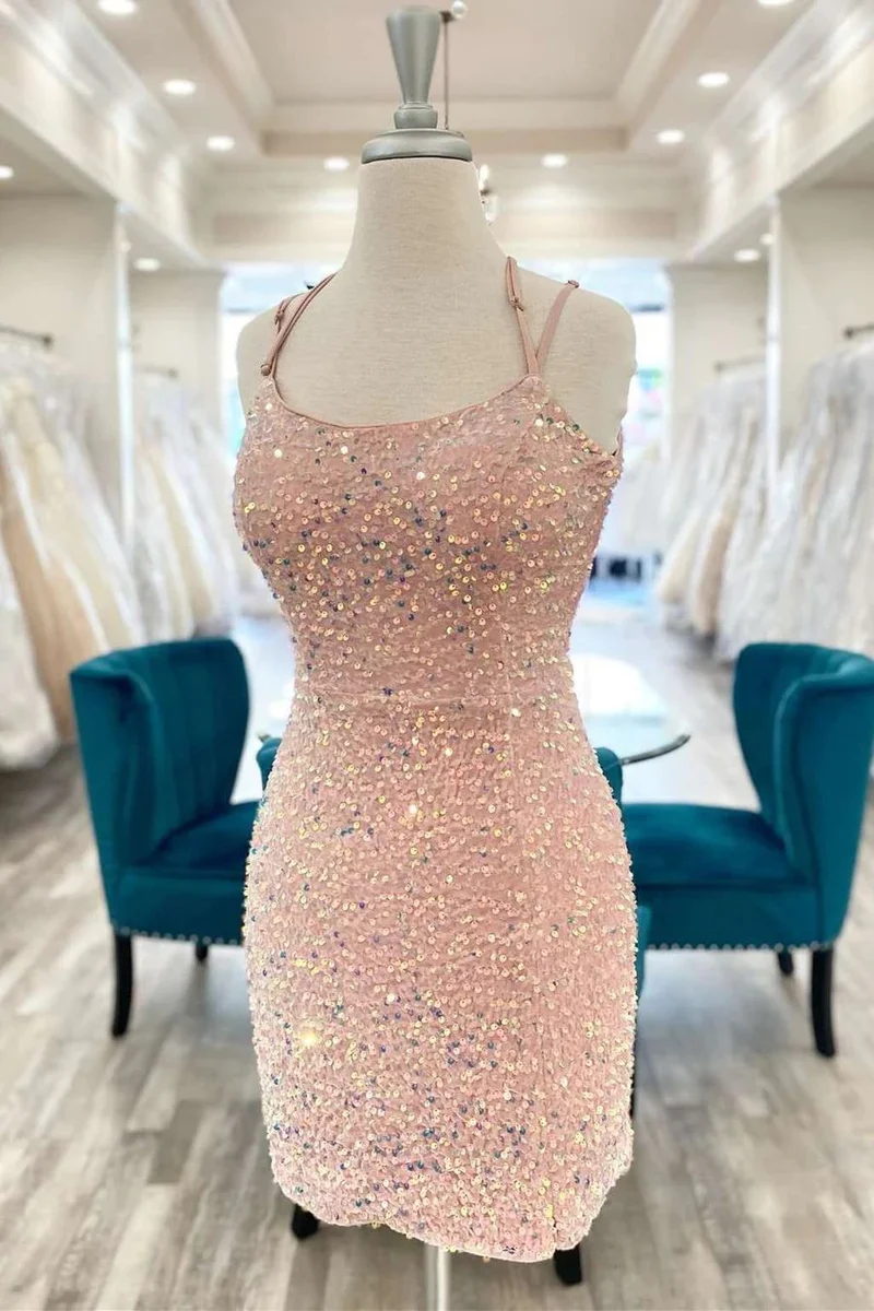 Kort Tight Blush Rosa Paljetter Hemkomstklänning
