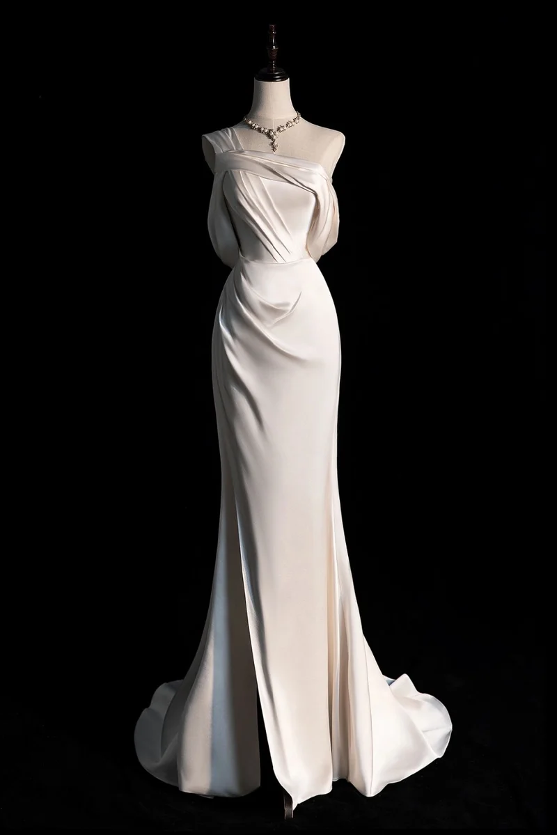 Enkel Dupion Silk Mermaid Bröllopsklänning