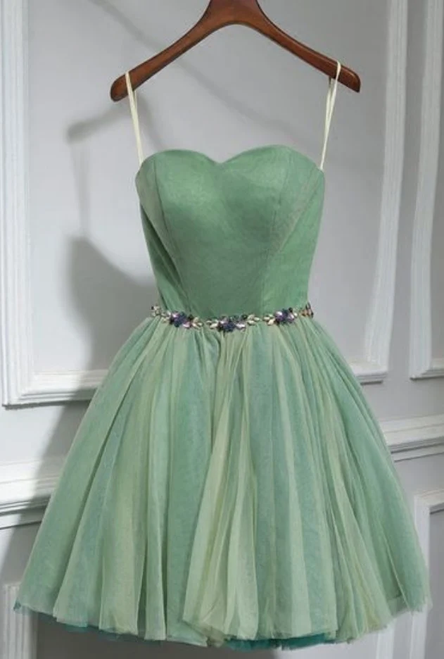 Sage Green Tulle Kort Balklänning Hemkomstklänning