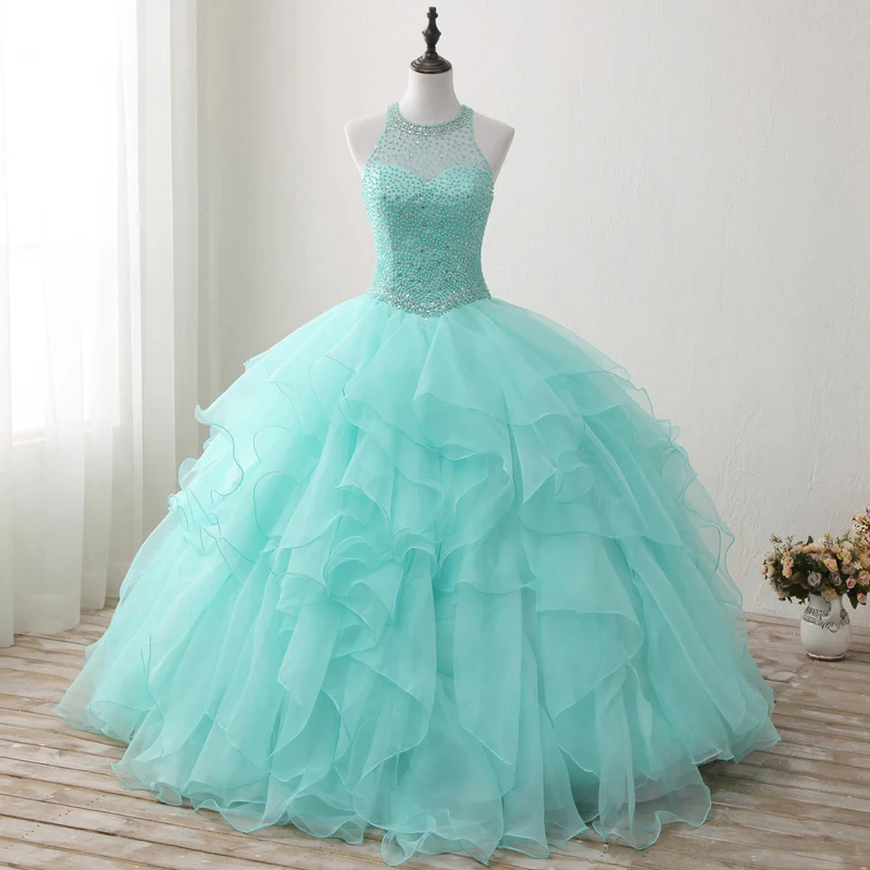 Halter Neck Öppen Rygg Mint Quinceanera Klänningar Mexikansk Balklänning Balklänning