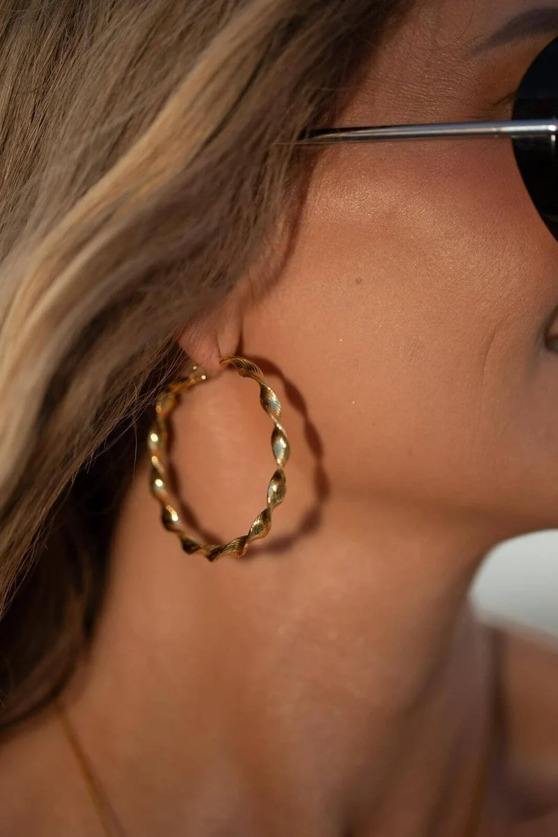 Rooted - Ditte Medium Earring - Forgyldt