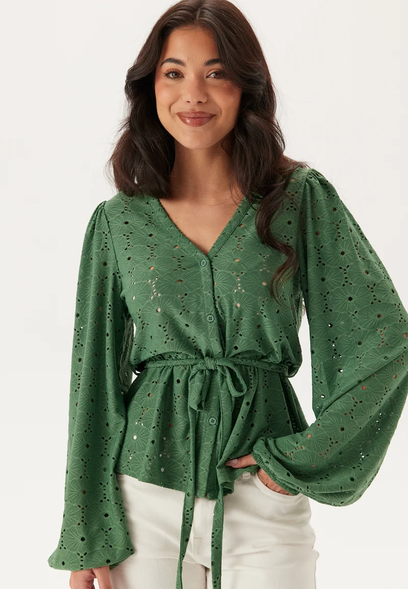 Soft Broderie Anglaise Top