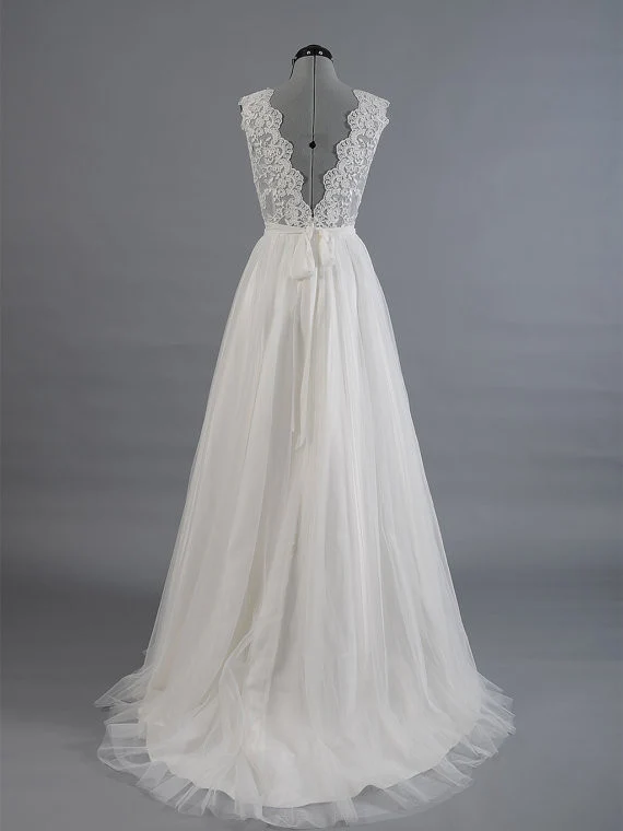 Fairytale Lace Top Tyll Bröllopsklänning med V-rygg