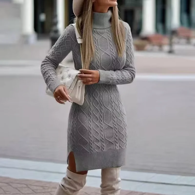Elegant Stickad Klänning Dam med Turtleneck och Sidoslits - Bekväm Höstmode för Alla Tillfällen