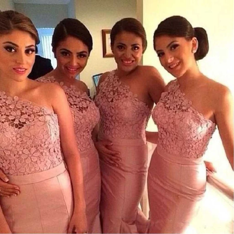 Dusty Pink One Shoulder Lace Top Mermaid Maxi Bridesmaid Klänningar