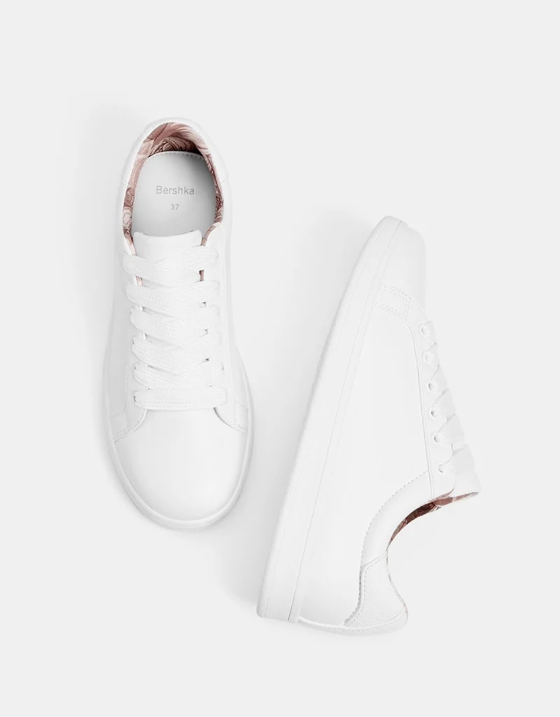 Trainers with heel detail