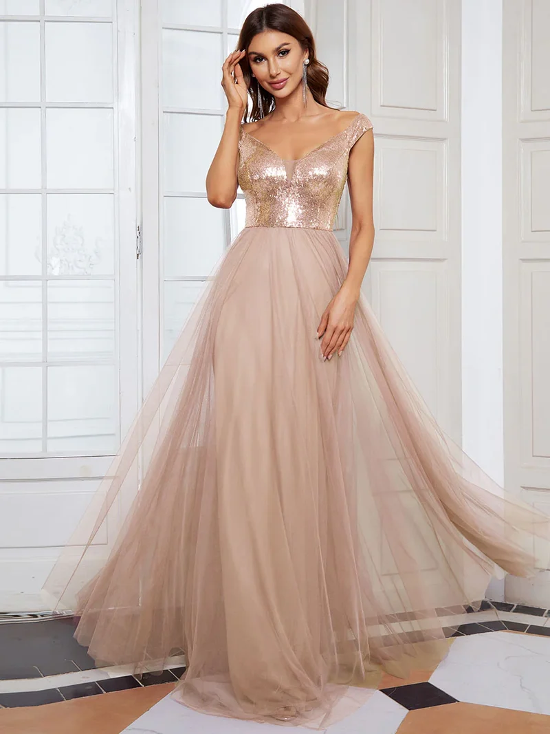 REA Lång klänning med off shoulder rose gold