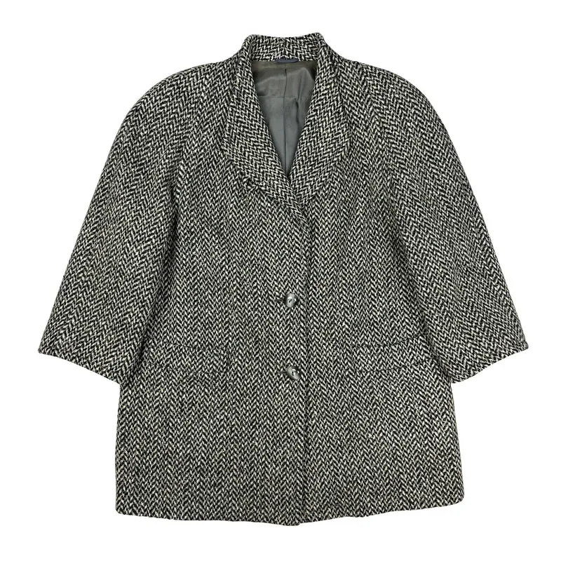 90s Vintage Black White & Grey Herringbone Tweed Wool Coat 18
