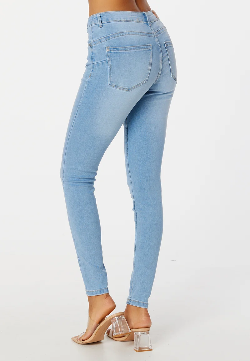 Alia MR S Shape Jeans