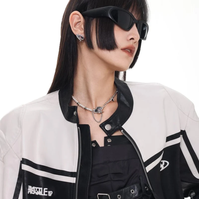 Punk Planet Pearl Halsband för kvinnor