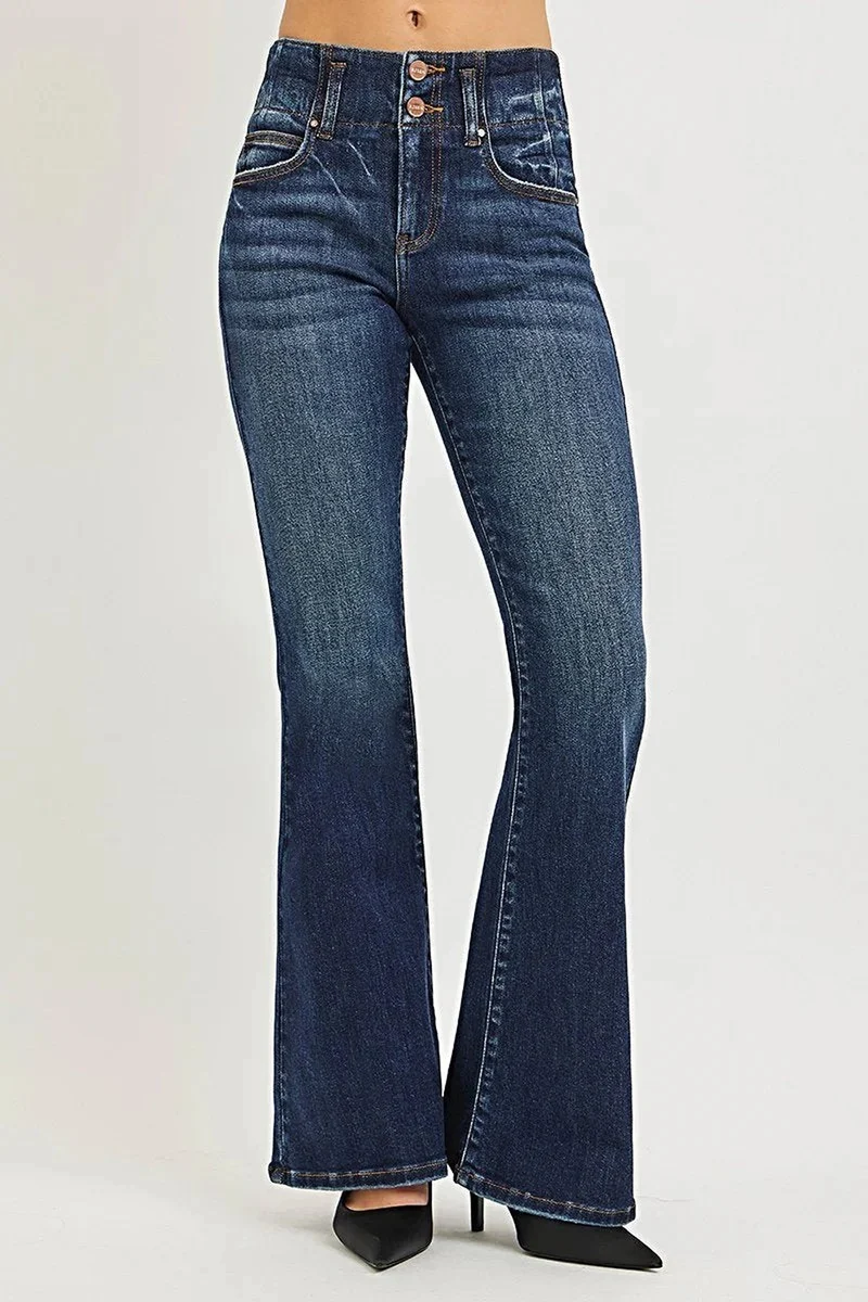 RISEN Högmidjade Utsvängda Jeans Med Midjebandssömdetalj För Smickrande Passform