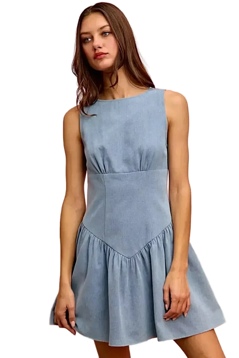 Snygg SO ME Ärmlös Sommarklänning - Figursydd Denim Miniklänning för Avslappnad Elegant