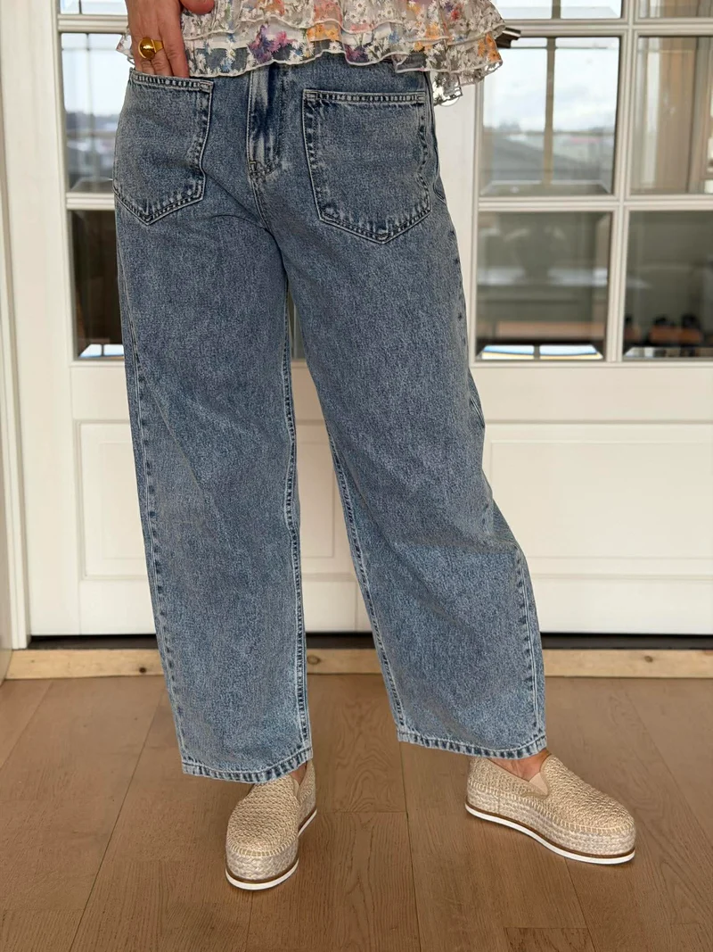 Flip Waist Pocket Jeans