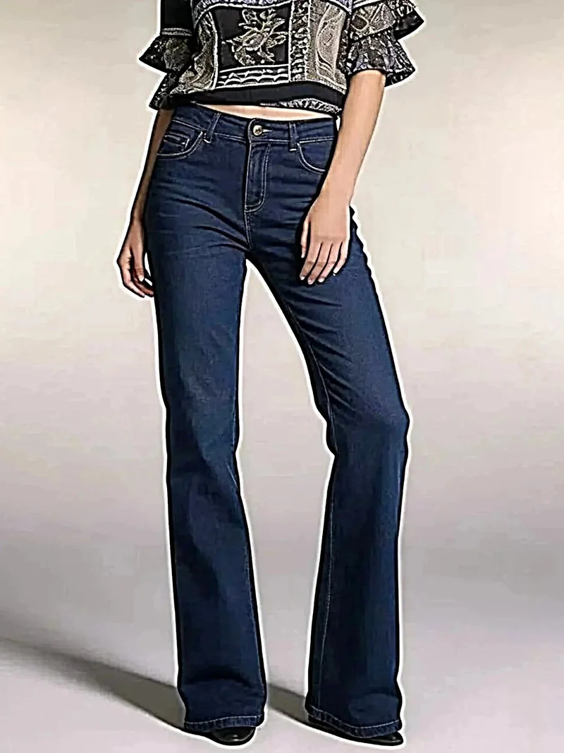 Bootcut-jeans med hög midja och knappfickor – lätt stretchiga, premiumbomullsblandning