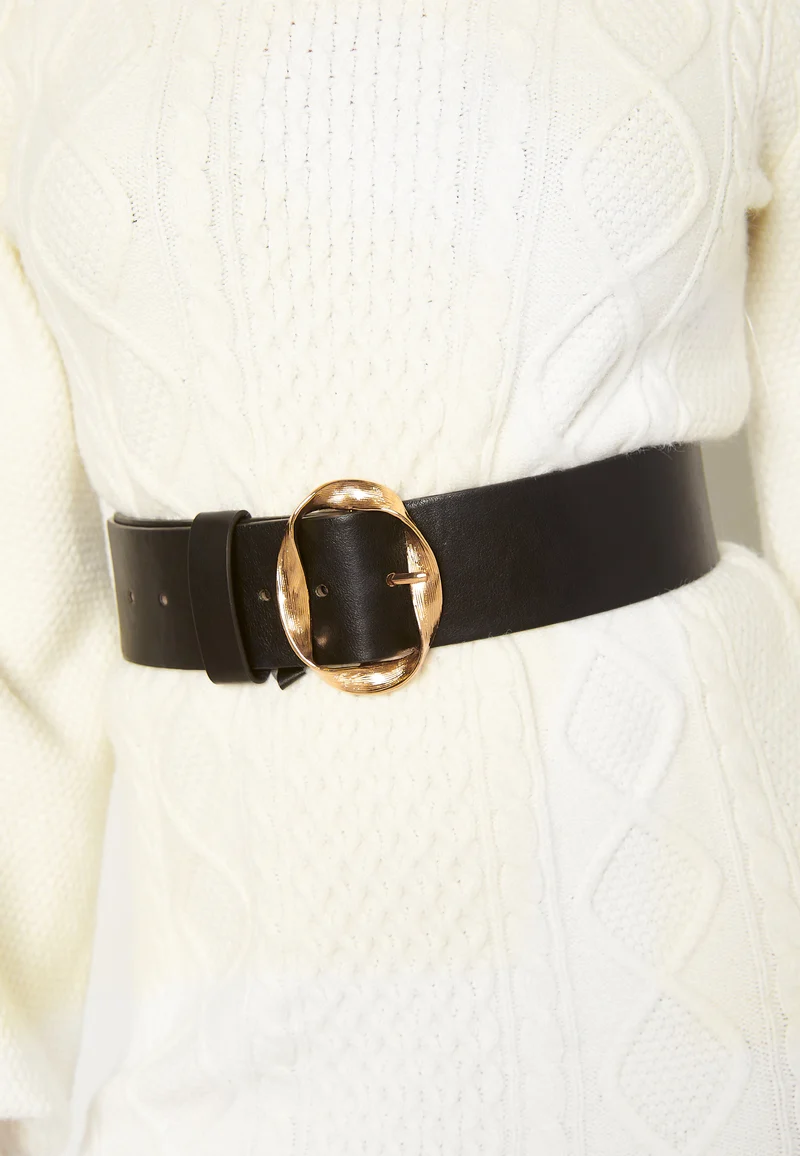 Talia belt