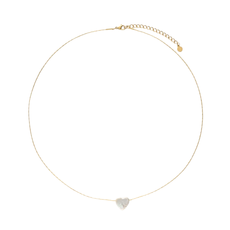 Minimalist Necklace with Heart Pearl - Gold