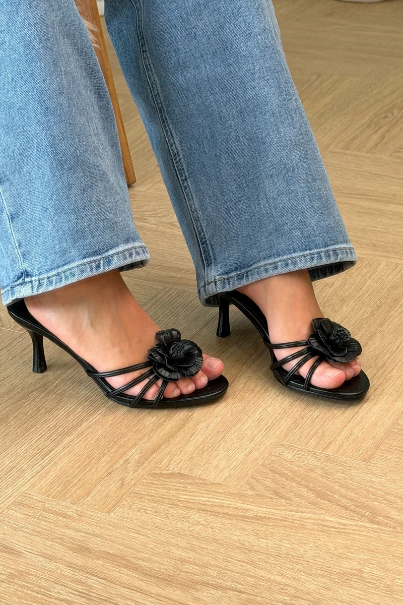 Bloom - Snapdragon Stiletto - Black