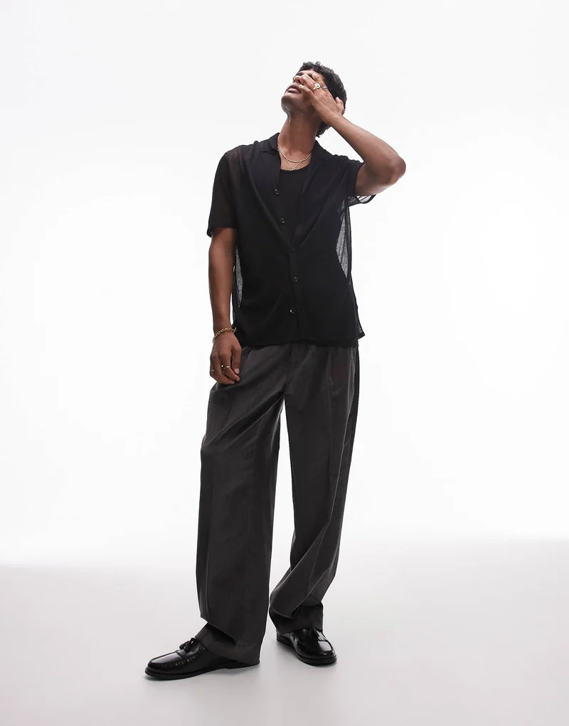 Topman pleat wide leg trouser in charcoal corduroy