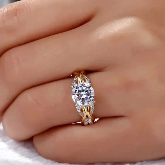 Vintage ring i guld- och silverton med kristaller