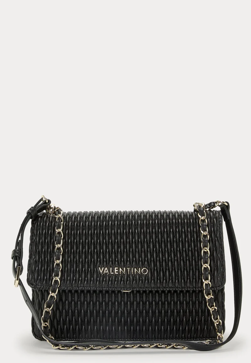 Frequency Re Flap Bag