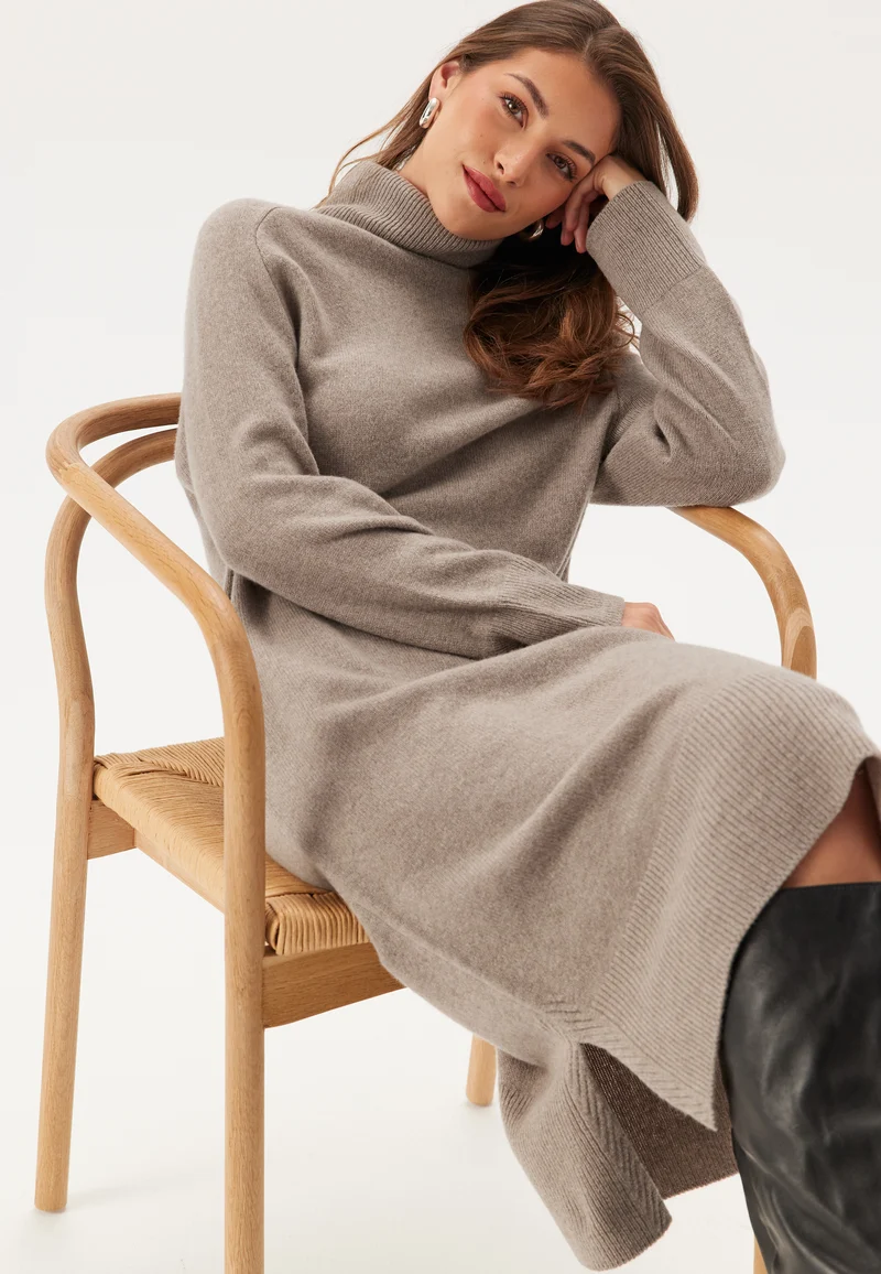 Herringbone Detail Rollneck Dr