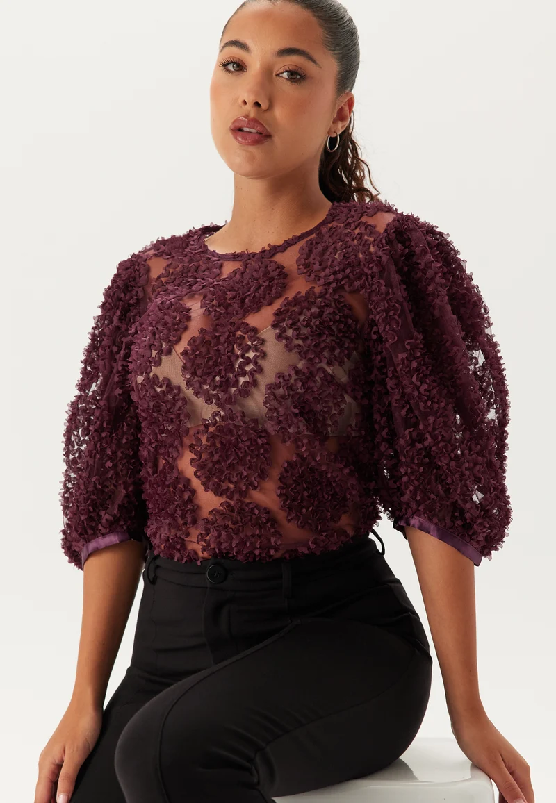 3D Flower Puff Sleeve Blouse